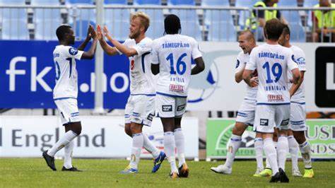 在于结构的 在于结构的